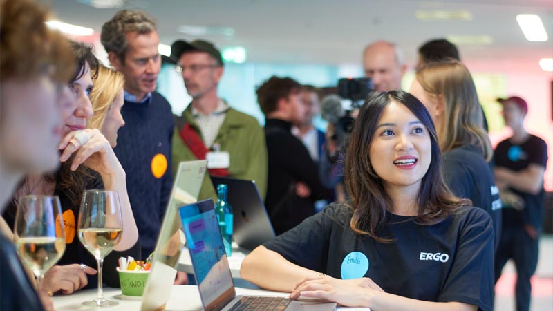 Networking at ERGO, Startup Week Düsseldorf